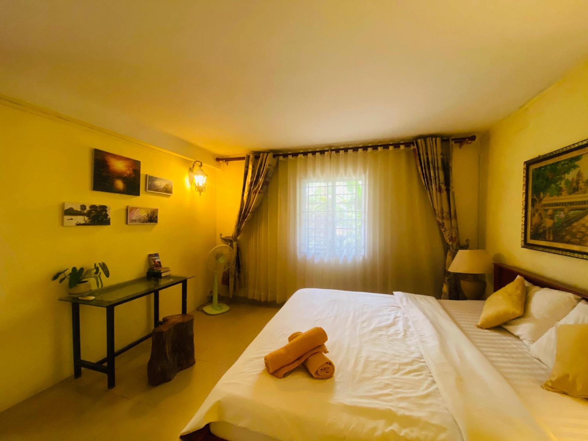 Yellow Natural House * Siem Reap